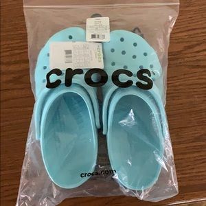 NWT ice  blue classic crocs w10/m8